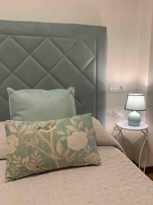 Apartamento Oviedo Parque Del Oeste ภายนอก รูปภาพ
