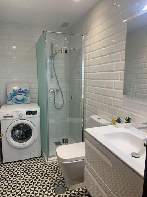 Apartamento Oviedo Parque Del Oeste ภายนอก รูปภาพ